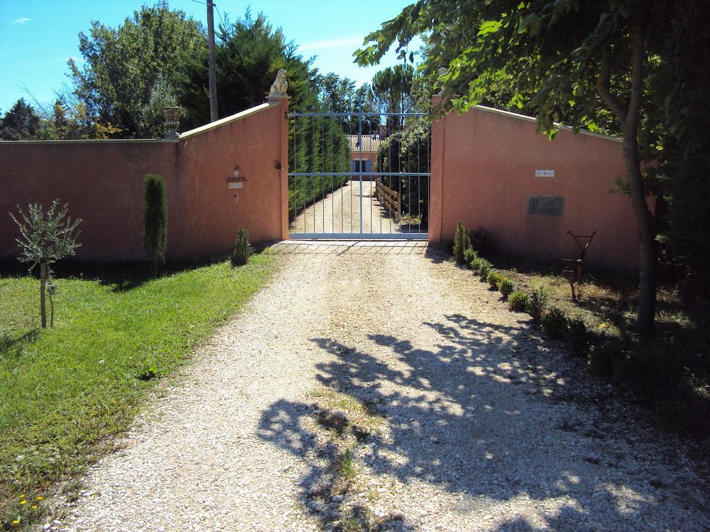 Hotel La Douloire Pernes-les-Fontaines Zewnętrze zdjęcie
